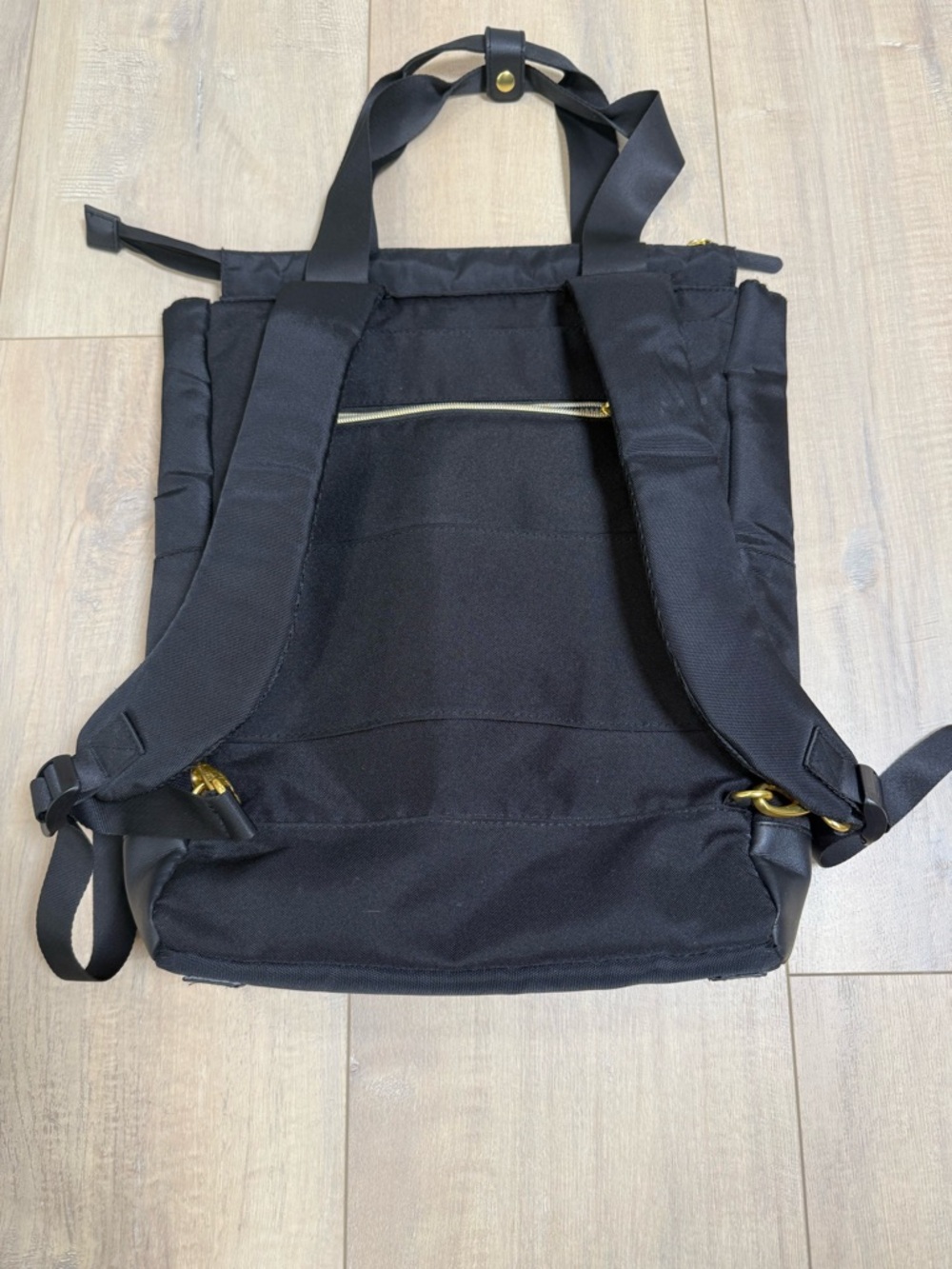Solo New York Black Nylon 15.6” laptop backpack - Picture 2 of 8